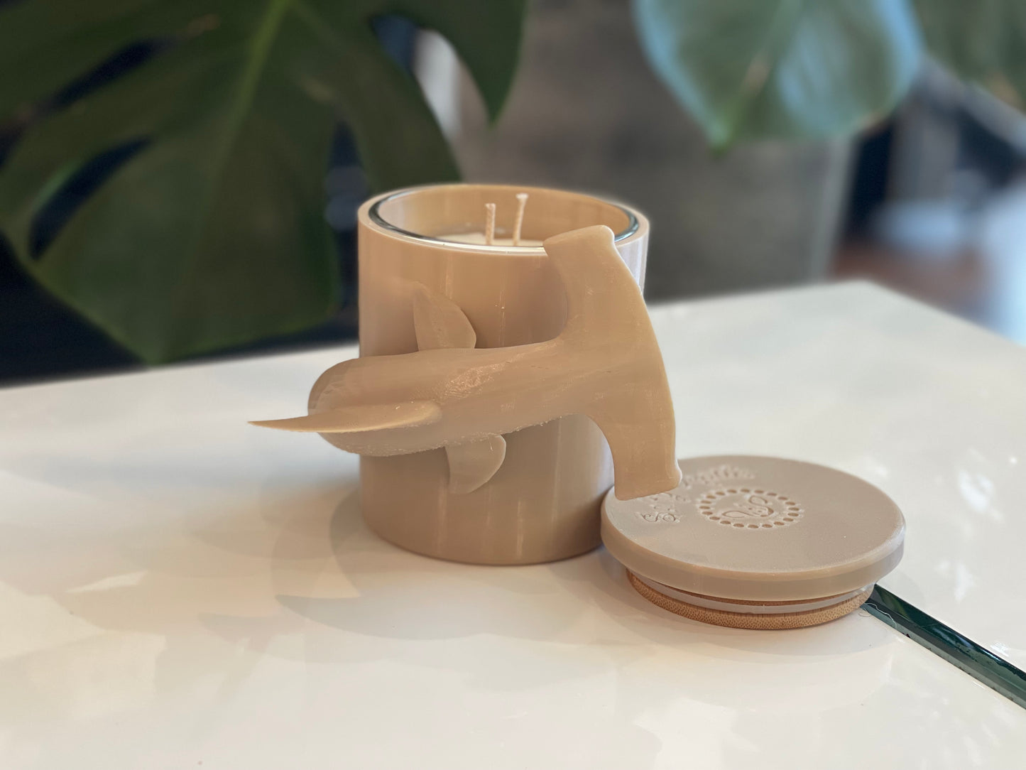 Salty Depth - Hammer Shark Candle